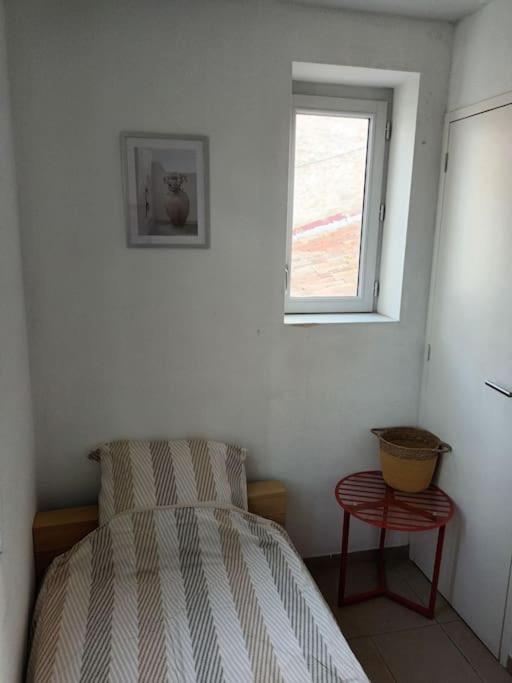 Appartement Duplex Nimes Centre المظهر الخارجي الصورة